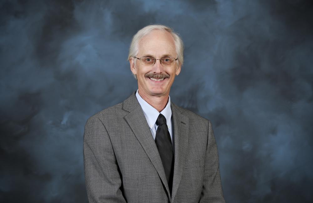 A portrait of Larry Baylor