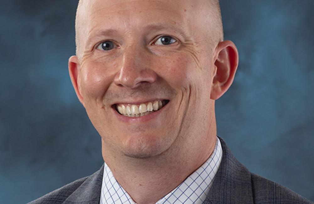 Andrew Nelson headshot