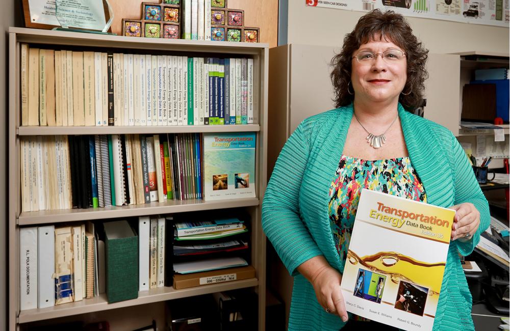 Oak Ridge National Laboratory’s Stacy Davis has a trove of transportation facts and trends at her fingertips.