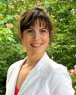 headshot with natural background