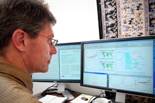 ORNL's Peter Thornton is helping climate scientists incorporate the nitrogen cycle into global simulations for climate change.
