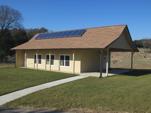 A new zero-energy structure has been built at Clinton High School with the help of a $15,000 gift from UT-Battelle.