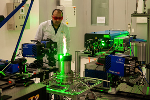 Researchers at the King Abdullah University of Science and Technology Clean Combustion Research Center and ORNL are using supercomputer simulations to understand the causes of engine knock.