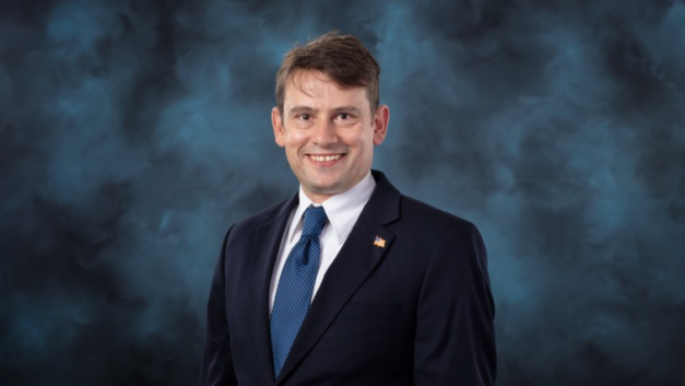 Lupini elected fellow of the Microscopy Society of America
