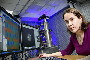 ORNL’s Varela receives Microscopy Society’s Burton Medal