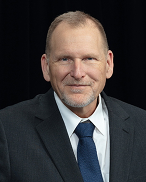 Portrait of Robert Wagner, associate laboratory director for Energy Science and Technology at Oak Ridge National Laboratory.